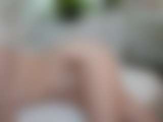 MonaPinky's Live Sex Cam Show