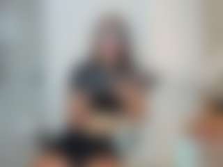 Naomi-Rossee's Live Sex Cam Show