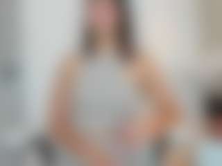 Live cam show with Naomi-Rossee - New Petite on Big Tits