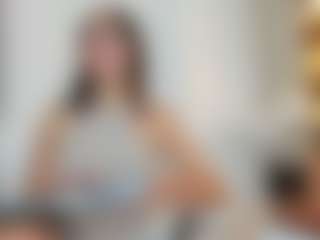 Live cam show with Naomi-Rossee - New Brown Eyes on anonymated.com