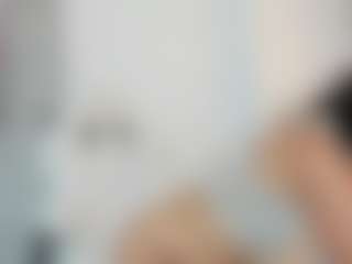 Live cam show with Naomi-Rossee - Fetish Brown Hair on MyBangCams
