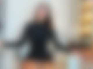 Naomi-Rossee's Live Sex Cam Show