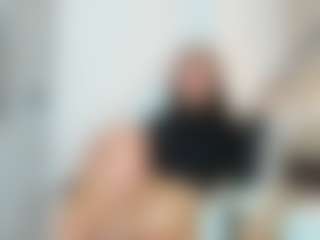 Naomi-Rossee's Live Sex Cam Show