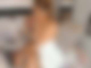 Live cam show with naughty-morena - New Toys on CamClone