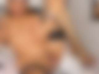 naughty-morena's Live Sex Cam Show