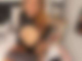naughty-morena's Live Sex Cam Show