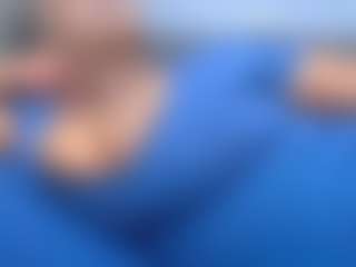 Live cam show with SexyBoobs44DD - Twerk on Livezox