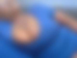 Live cam show with SexyBoobs44DD - Facial Piercings on Uber Horny