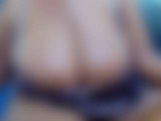 SexyBoobs44DD's Live Sex Cam Show