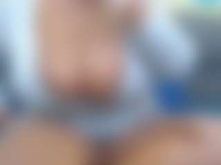 SexyBoobs44DD's Live Sex Cam Show