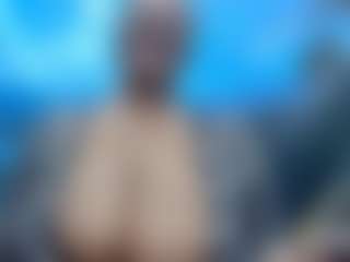 Live cam show with SexyBoobs44DD - Squirt on Livezox