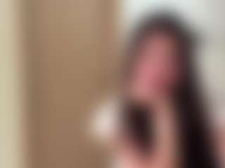 ShaeLindert's Live Sex Cam Show