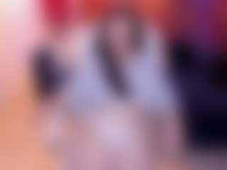 Live cam show with Viiolet-rosee - New Brown Eyes on SpunkLive