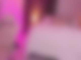 Live cam show with Viiolet-rosee - Chubby on Camsoda Late Night