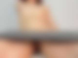 Live cam show with vivifit-08 - Moaning on AdultVida.com
