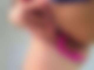 vivifit-08's Live Sex Cam Show