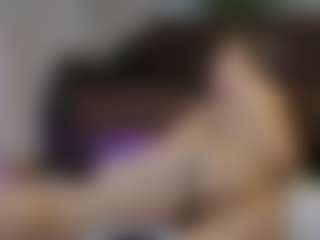 YourBurningWish MILF webcam performer live streaming