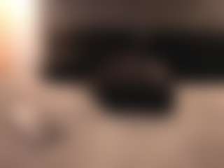Live cam show with Zaafiroo1 - Smoking on fuck-show.com