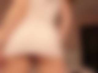 Live cam show with AngleaTorbert - Mature on Camsoda