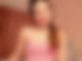 Live cam show with AngleaTorbert - Green Eyes on CamwithHer