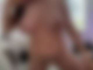 AnnAngelq's Live Sex Cam Show