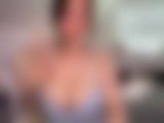 AnnAngelq's Live Sex Cam Show