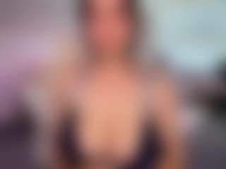 AnnAngelq's Live Sex Cam Show