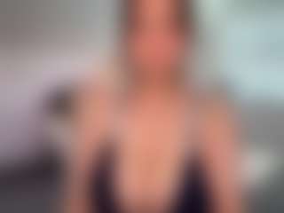 Ann Angel Q's Live Sex Cam Show
