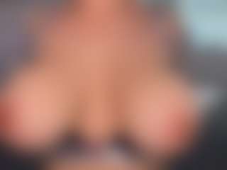 Ann Angel Q's Live Sex Cam Show