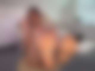 Ann Angel Q's Live Sex Cam Show