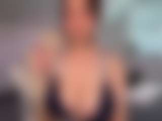 Ann Angel Q's Live Sex Cam Show