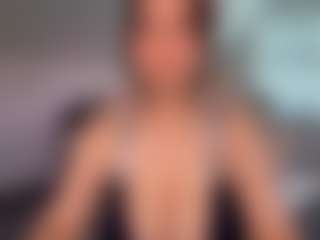 Ann Angel Q's Live Sex Cam Show