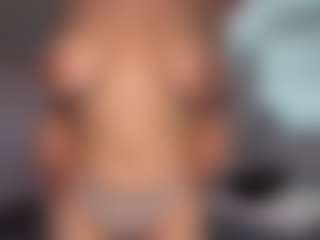 Ann Angel Q's Live Sex Cam Show