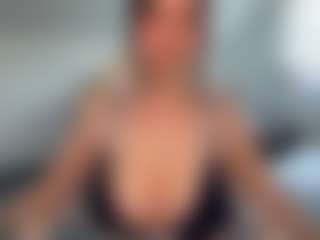 Live cam show with Ann Angel Q - Big Tits Blowjob on livesuperchat.net