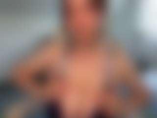 Ann Angel Q's Live Sex Cam Show