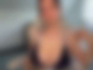 Ann Angel Q's Live Sex Cam Show
