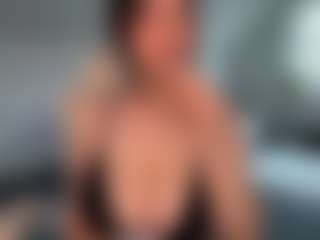 Ann Angel Q's Live Sex Cam Show