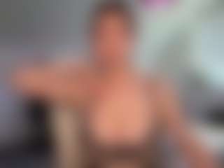 Ann Angel Q's Live Sex Cam Show