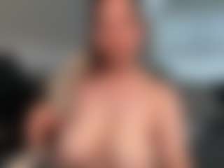Ann Angel Q's Live Sex Cam Show