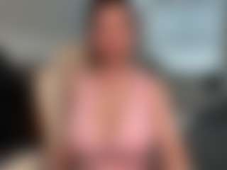 Ann Angel Q's Live Sex Cam Show