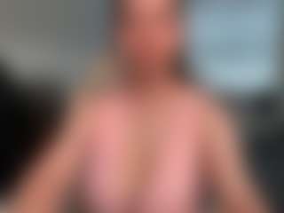Ann Angel Q's Live Sex Cam Show