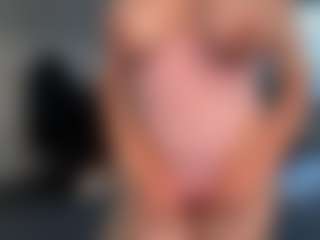 Ann Angel Q's Live Sex Cam Show