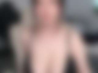 Ann Angel Q's Live Sex Cam Show