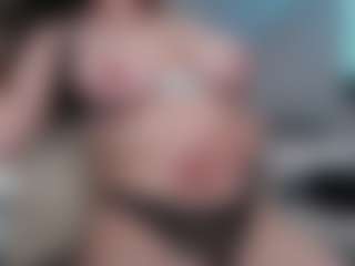 Ann Angel Q's Live Sex Cam Show