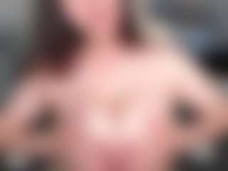 Ann Angel Q's Live Sex Cam Show