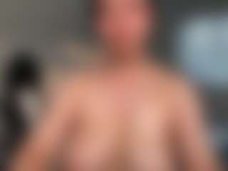 Ann Angel Q's Live Sex Cam Show