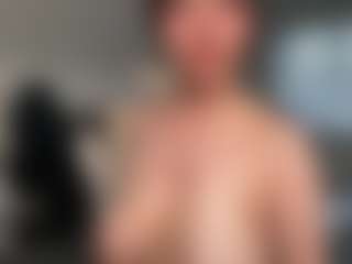 Ann Angel Q's Live Sex Cam Show