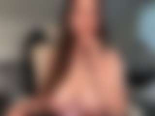 Ann Angel Q's Live Sex Cam Show