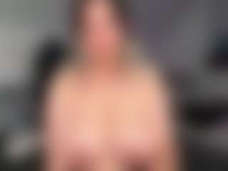 Ann Angel Q's Live Sex Cam Show