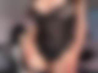 Ann Angel Q's Live Sex Cam Show
